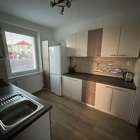 Dom wakacyjny Apartman 2 *